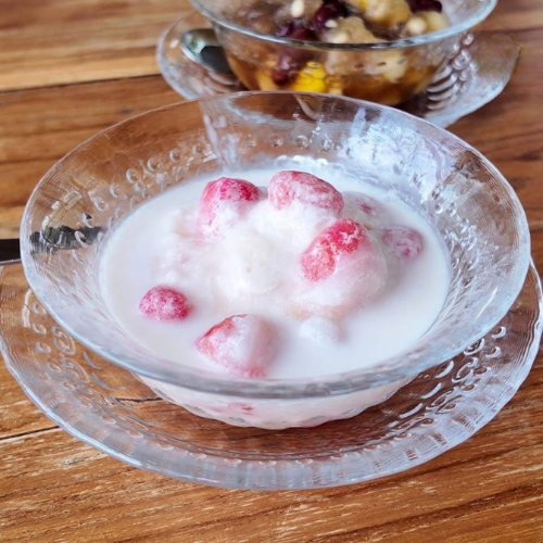 Crispy Red Ruby in Coconut Milk 100 bags/box
