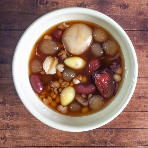 Assorted Thai Desserts in Longan Syrup